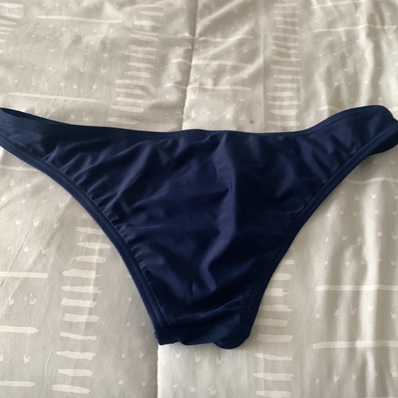 Bikini set 🇺🇸 - Picture 5 of 6